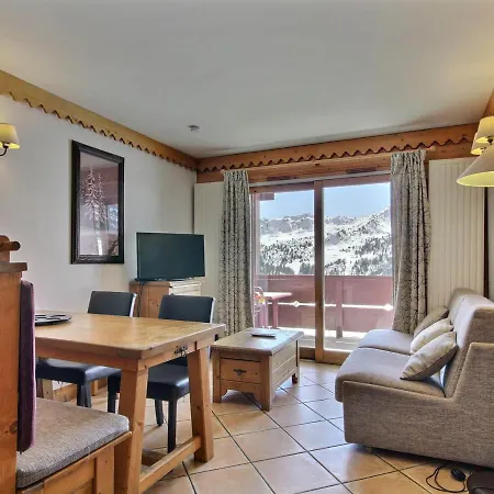 Appartement Avec Accès Piscine Et Parking Inclus, Plagne Aime 2000 - Fr-1-455-222 *